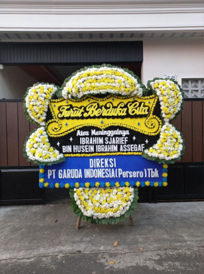 Papan Bunga Duka di Cihurip