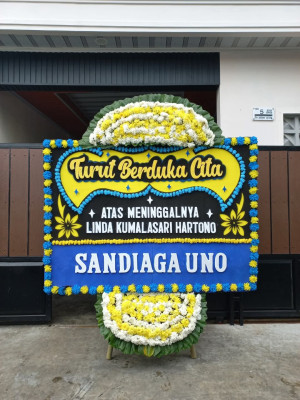 Papan Bunga Duka di Cihurip